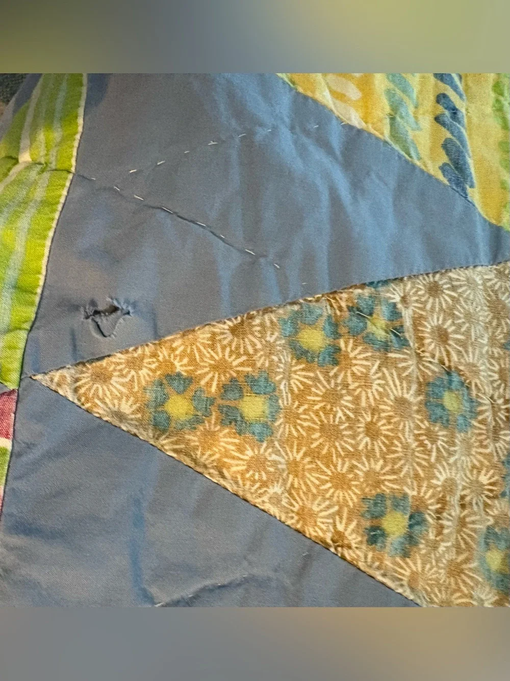 A.P.C. / SEMIOLOGIE rare vintage quilt Colour Triangles